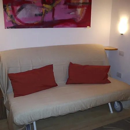 Av A Appartement *
